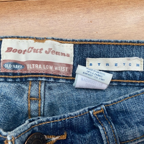 Old Navy | Boot Cut Denim Jeans - Picture 5 of 5